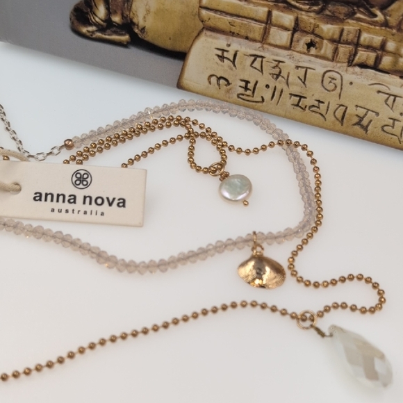 Brown and Gold Layered Necklace with Dainty Chains - Picture 6 of 7